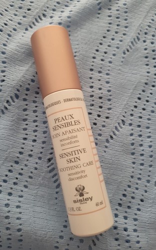 Sisley sensitive skin - -,