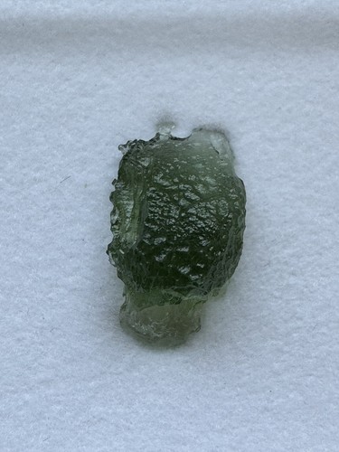 Natürlicher moldavit rohstein - moldavit,