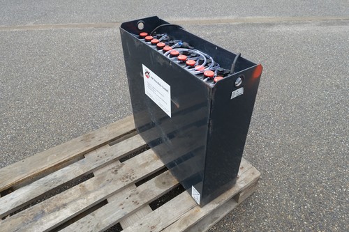 Traktionsbatterie 24v 2pzs230 - 24v,