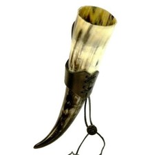 Trinkhorn ca. 0,3l mit Leder