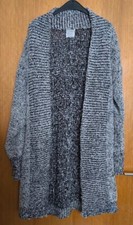 Langer Strickmantel XL/XXL hellgrau meliert