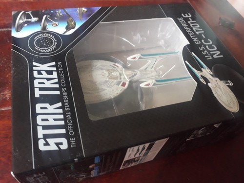 Eaglemoss star trek uss - eaglemoss,
