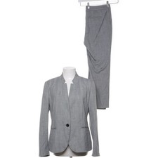 Zara Basic Collection, Anzug
