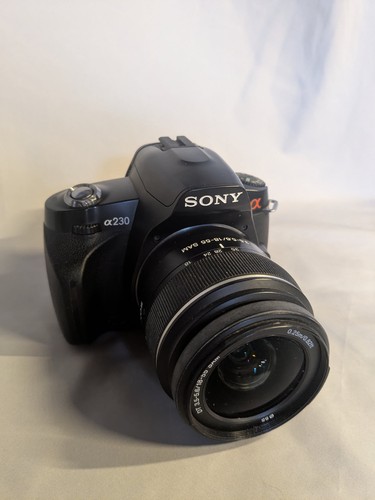 Sony alpha a230 - 10.2mp, mit