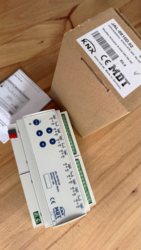 Mdt knx jalousieaktor fach - jalousieaktor, 8-fach