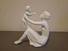 PORZELLANFIGUR MUTTER UND KIND, AK KAISER NR.: 398, BISKUITPORZELLAN