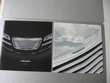 2x USA Prospekt Chrysler 2011 und 2012 300, 200 m. Cabrio, Town&Country