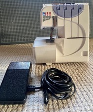 W6 Nähmaschine N 454D -