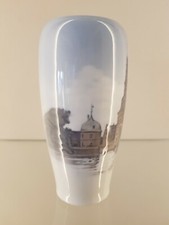 Royal Copenhagen Vase Nr. 4569