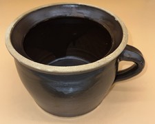 Antiker Steingut Topf mit