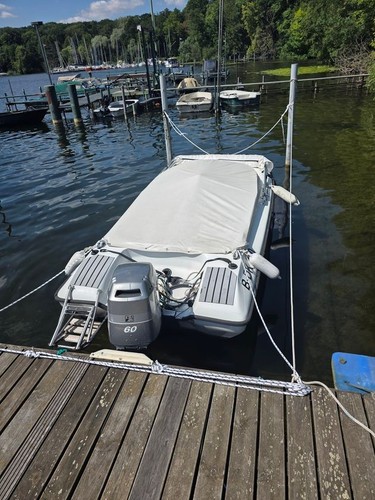 Sportboot motorboot sterling - sportboot,