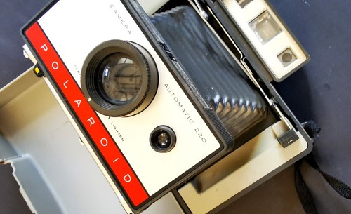 Polaroid land camera - land,