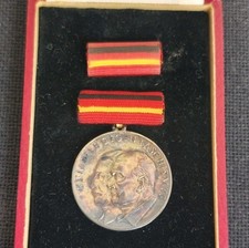 Auszeichnung DDR: Medaille