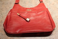 Handtasche Tasche m. Uhr Quarz