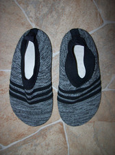 Gymnastikschuhe schwarz/grau-meliert  Gr.28/29  **TOP**