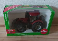 Siku Farmer 1:32 3281 Valtra