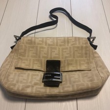 FENDI Mamma Baguette