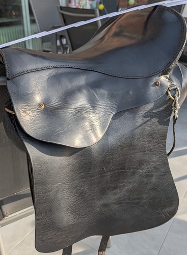 Sattel mit tiefem - , 18"