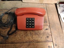 gut erhaltenes, funktionierendes Telefon Post Modell 751 Rot Jahrgang 1979