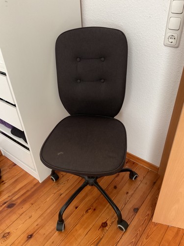 Schreibtischstuhl