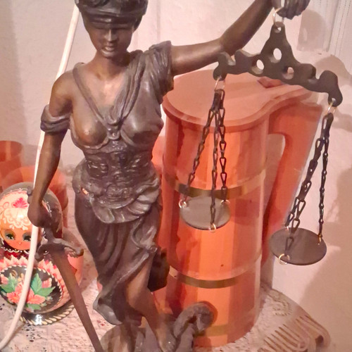 Justitia figur statue mit - figur,