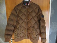 Tommy Hilfiger Herren Daunenjacke NEU Gr. XL braun