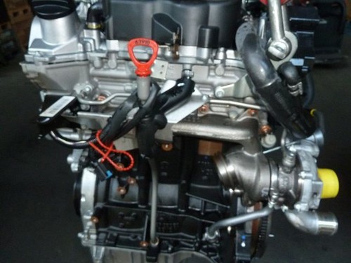 Dieselmotor mit - dieselmotor, (neuteil)