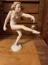Porzellan Figur " Kugelspiel"