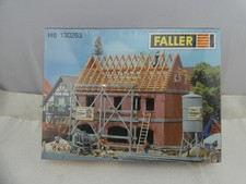 Bausatz "Zweifamilienhaus im