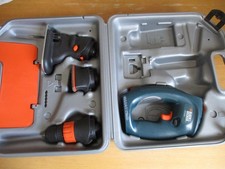 Black&Decker VersaPak Quattro 3in1 Akku-Schrauber-Stichsäge-Deltaschleifer