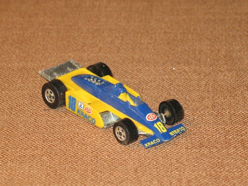 Hot wheels auto - hot,
