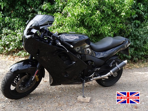 Triumph daytona 900 - daytona,