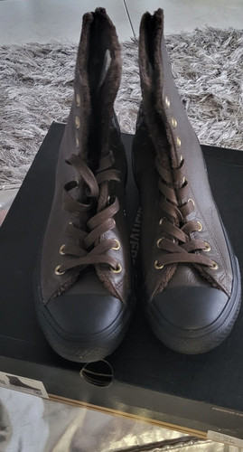 Neue sneaker der marke - der,