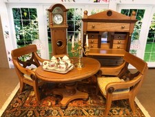 Bodo Hennig Biedermeier, 2 Sessel+Tisch+Deko, Kirschholz, für Puppenstube M 1:10