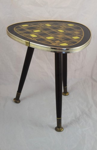 Nierentisch blumenhocker - nierentisch,