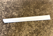 ALU GEBÜRSTET Dekorleiste weiß Türverkleidung hinten links Audi A6 4B 4B0867419