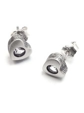 Nordform Ohrstecker in Herzform mit Bergkristall Silber