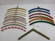 Konvolut DDR Kleiderbügel 70er Stoffbezug gehäkelt bunt Karo Vintage #259936