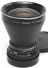 Hasselblad C 4/40mm Distagon T* Zeiss lens w. caps