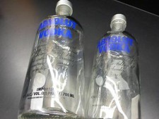 2x ABSOLUT VODKA leer Flaschen Dekoflaschen ORIGINAL Wodka Werbeflaschen LEER