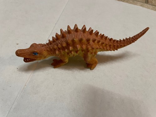 Stück dino set aus - 4,