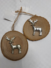 2 Holzscheiben als Anhänger