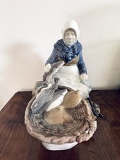 BING & GRÖNDAHL Denmark - 2233 Fischverkäuferin, Figur groß 21,5cm / Axel Locher