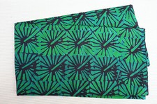 Handgemachter Batikstoff aus