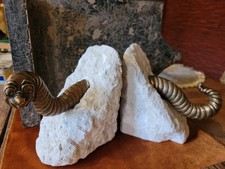 Buchstütze Bücherwurm Kunst