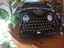 Schreibmaschiene Mercedes alt