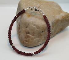 Granat Edelstein Armband. Sterlingsilber, 925er, Modern, Neu, Geschenk, Elegant.