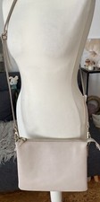 Shoulder Bag Schultertasche Umhängetasche Beige Nude Top 26 x 20 x 6  cm