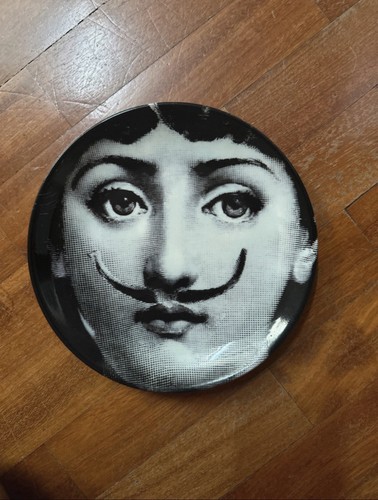 Fornasetti inspirierter