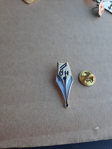 Pin spitze - pin's, dh